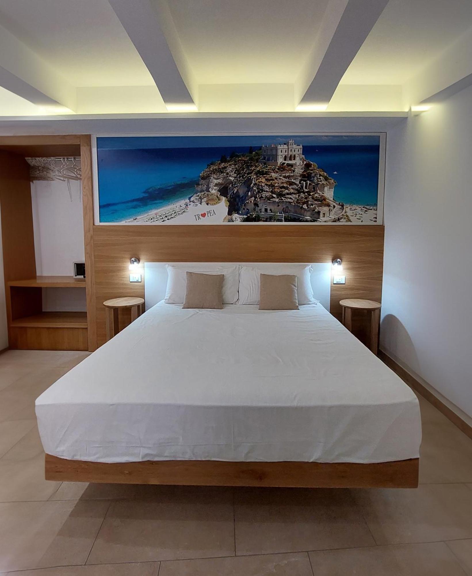 Don Francisco Rooms - Tropea Eksteriør bilde